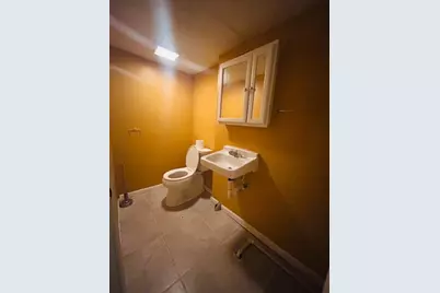 1000 N Lewis Avenue, Waukegan, IL 60085 - Photo 14