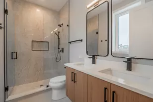 3738 S Calumet Ave, Chicago, IL 60653 - Photo 12