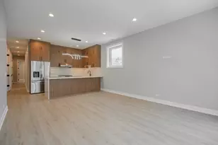 3738 S Calumet Ave, Chicago, IL 60653 - Photo 6