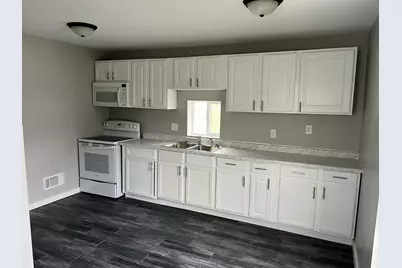 [Address not provided], Streator, IL 61364 - Photo 10