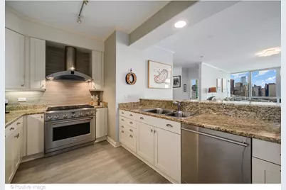 1201 S Prairie Avenue #2402, Chicago, IL 60605 - Photo 10