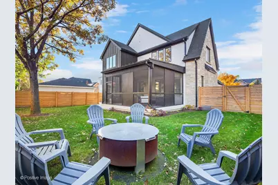 476 W Vallette Street, Elmhurst, IL 60126 - Photo 6