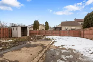 1283 Huntington Dr, Mundelein, IL 60060 - Photo 28