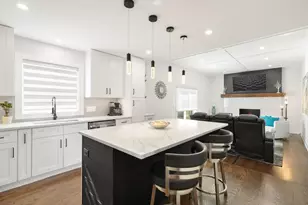 [Address not provided], Arlington Heights, IL 60005 - Photo 4