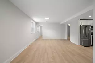 1340 W Hollywood Ave, Chicago, IL 60660 - Photo 6