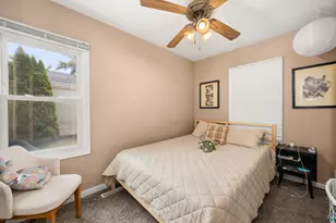 732 Park Ave, Sycamore, IL 60178 - Photo 12