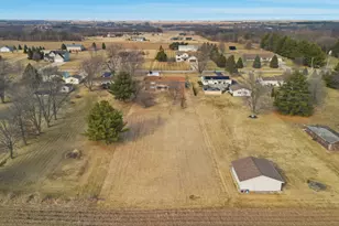 593 Penrose Rd, Dixon, IL 61021 - Photo 44