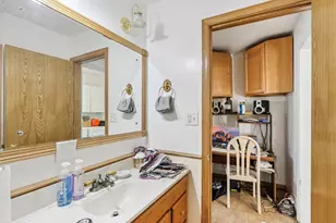 16520 Brockton Ln, Oak Forest, IL 60452 - Photo 12