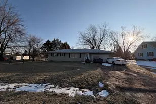 318 William St, New Lenox, IL 60451 - Photo 1