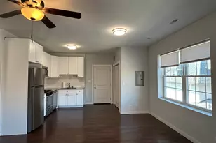 7441 N Rogers Ave, Chicago, IL 60626 - Photo 2