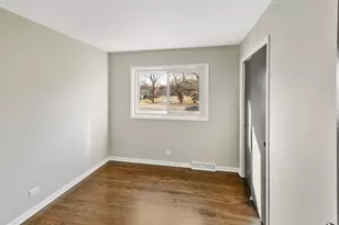 1339 Heather Rd, Homewood, IL 60430 - Photo 18