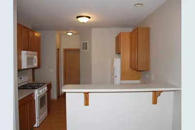 383 Chesapeake Lane, Oswego, IL 60543 - Photo 4