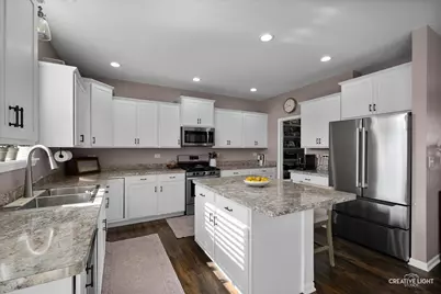 47 Windstone Drive, North Aurora, IL 60542 - Photo 8