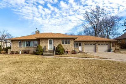 838 S State Street, Geneseo, IL 61254 - Photo 2