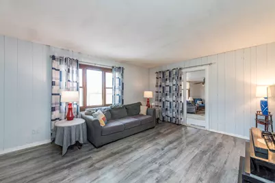 10222 W Bairstow Avenue, Beach Park, IL 60087 - Photo 24