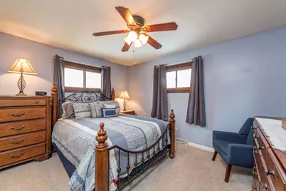 10222 W Bairstow Avenue, Beach Park, IL 60087 - Photo 32