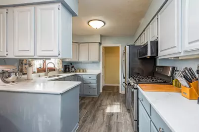 10222 W Bairstow Avenue, Beach Park, IL 60087 - Photo 22