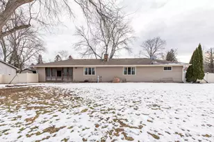 10222 W Bairstow Ave, Beach Park, IL 60087 - Photo 6