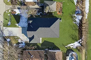 9327 Pleasant Ave, Tinley Park, IL 60487 - Photo 22