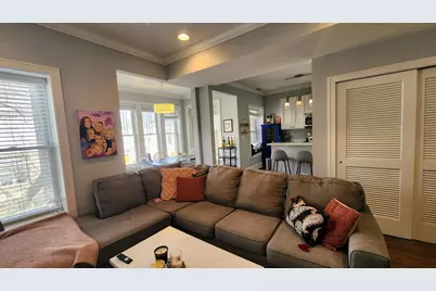 715 W Belmont Avenue #3F, Chicago, IL 60657 - Photo 4