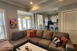 715 W Belmont Ave, Chicago, IL 60657 - Photo 4