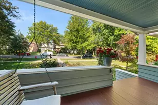 222 S Cuyler Ave, Oak Park, IL 60302 - Photo 4