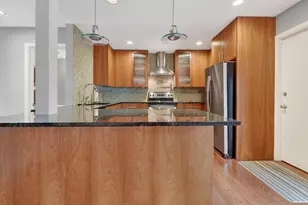 1414 N Bridgeport Dr, Mount Prospect, IL 60056 - Photo 14