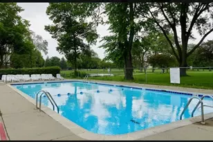 1414 N Bridgeport Dr, Mount Prospect, IL 60056 - Photo 54