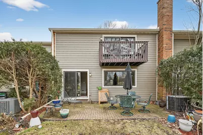 1414 N Bridgeport Drive, Mount Prospect, IL 60056 - Photo 34