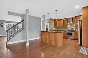 1414 N Bridgeport Dr, Mount Prospect, IL 60056 - Photo 6