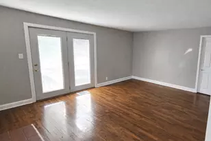 36107 N Green Bay Rd, Waukegan, IL 60087 - Photo 4