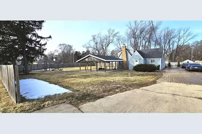 36107 N Green Bay Road, Waukegan, IL 60087 - Photo 1