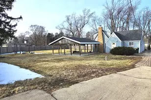 36107 N Green Bay Rd, Waukegan, IL 60087 - Photo 1