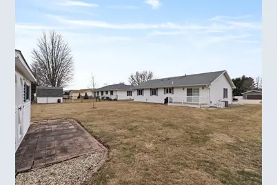 3125 Castlebury Place, Galesburg, IL 61401 - Photo 40
