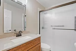 3125 Castlebury Pl, Galesburg, IL 61401 - Photo 24