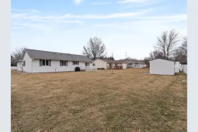 3125 Castlebury Place, Galesburg, IL 61401 - Photo 42