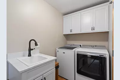 3125 Castlebury Place, Galesburg, IL 61401 - Photo 22