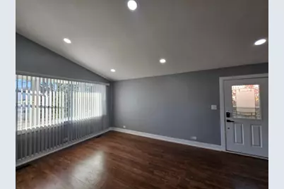 1535 E Jane Avenue, Arlington Heights, IL 60004 - Photo 2