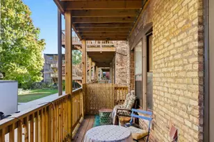 1404 E 56th St, Chicago, IL 60637 - Photo 10