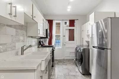 1404 E 56th Street #1, Chicago, IL 60637 - Photo 6