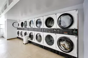 1030 N State St, Chicago, IL 60610 - Photo 22