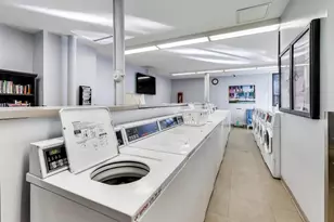 1030 N State St, Chicago, IL 60610 - Photo 24