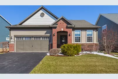 44 Pacific Avenue, Hawthorn Woods, IL 60047 - Photo 1