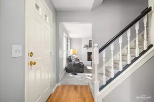 1310 N Carlton Ave, Wheaton, IL 60187 - Photo 4