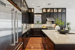 3161 N Halsted St, Chicago, IL 60657 - Photo 10