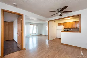 9708 Nottingham Ave, Chicago Ridge, IL 60415 - Photo 4