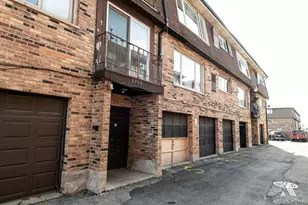 9708 Nottingham Ave, Chicago Ridge, IL 60415 - Photo 22