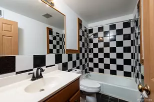 9708 Nottingham Ave, Chicago Ridge, IL 60415 - Photo 18