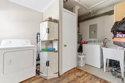 204 Woodlawn Drive, Mundelein, IL 60060 - Photo 10