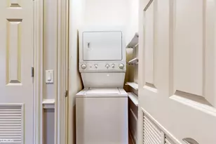 1890 N Milwaukee Ave, Chicago, IL 60647 - Photo 14